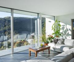 Balkonų stiklinimas, Aliuminio balkonai
