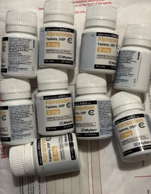 Užsisakykite a-pvp, adderall, mounjaro, efedrino, metilono steroidų, peptidų, svorio metimo, skausmą malšinančių vaistų